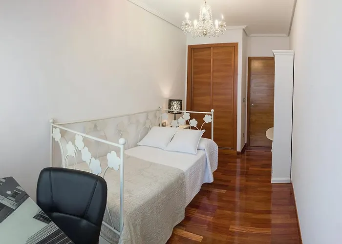 公寓 Sakura Homes Torre De Hercules 4 Plazas 拉科鲁尼亚