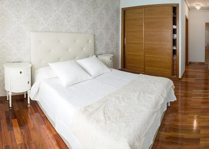 公寓 Sakura Homes Torre De Hercules 4 Plazas 拉科鲁尼亚