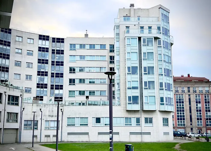 公寓 Sakura Homes Torre De Hercules 4 Plazas 拉科鲁尼亚